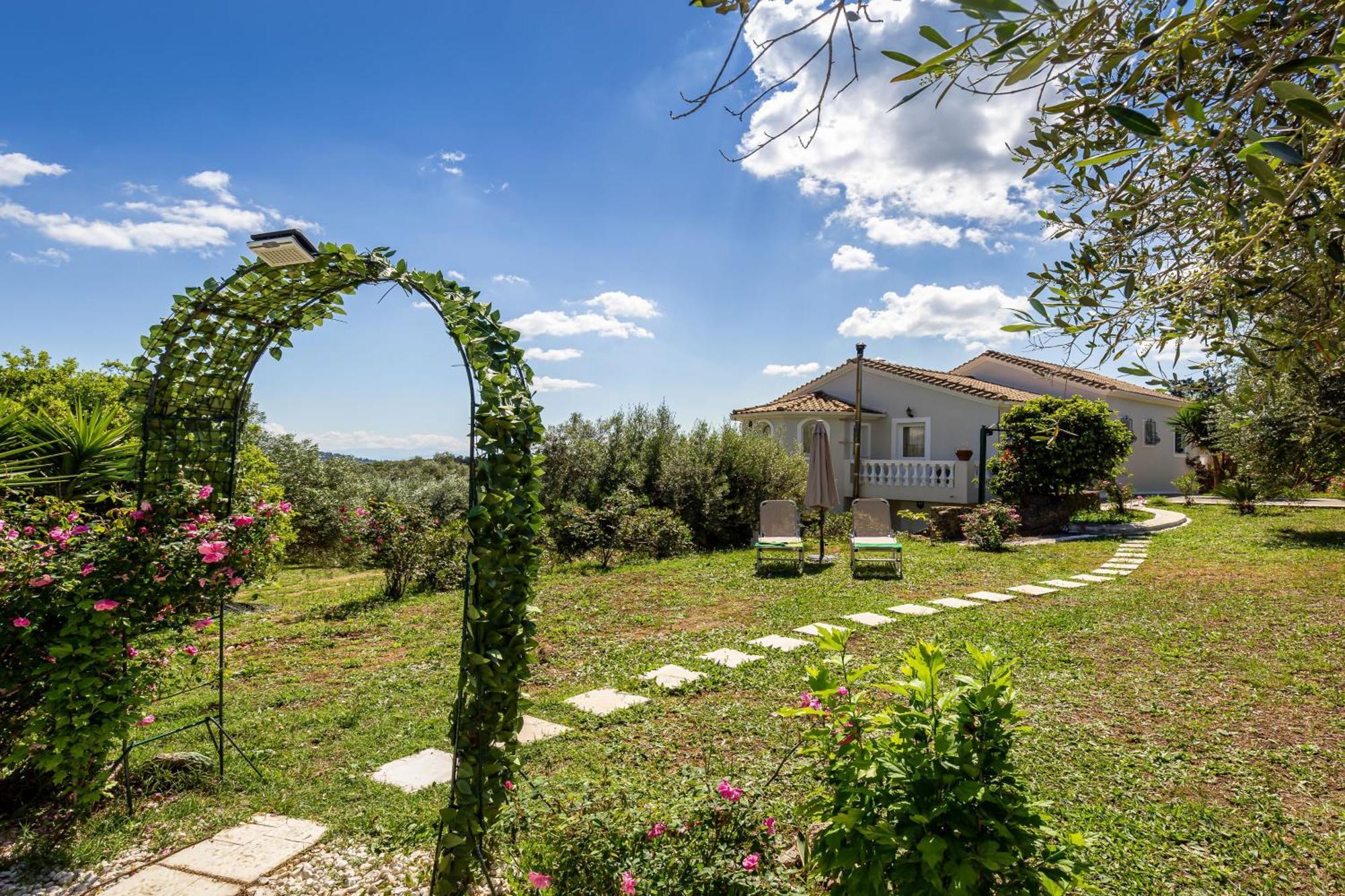 Classical Villa Anta Ágios Ioánnis Exterior foto
